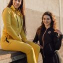 BOS Women's joggers, yellow - Image 4
